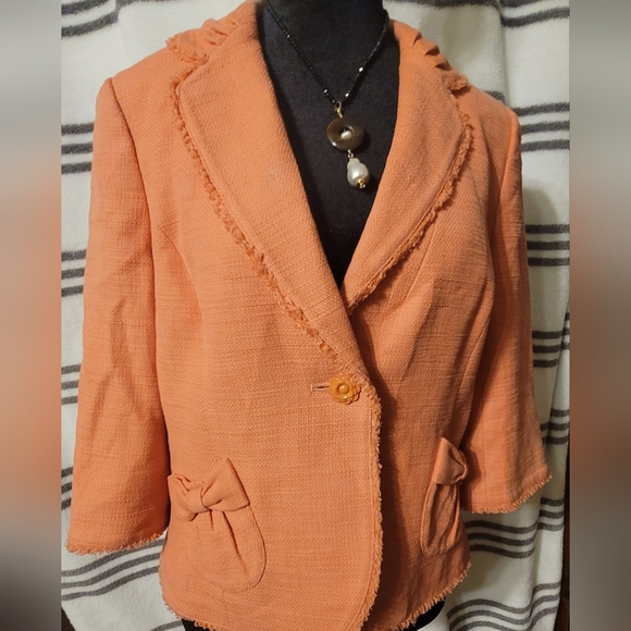 Classiques Entier Jackets & Blazers - Peach Blazer-rose shaped button and a bow detail on pockets & on 3/4th sleeves